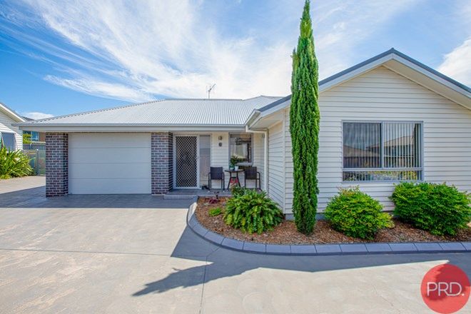 Picture of 3/69 Mckeachie Drive, ABERGLASSLYN NSW 2320