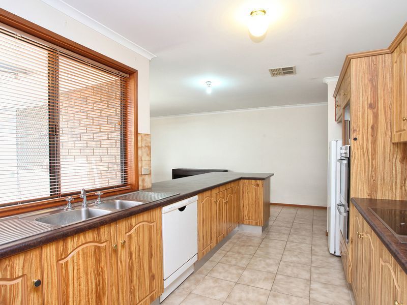 18-20 South Terrace East, Snowtown SA 5520, Image 2