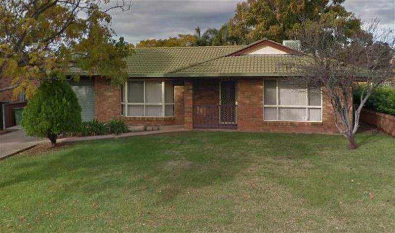 4 bedrooms House in 8 Ingrid Place DUBBO NSW, 2830