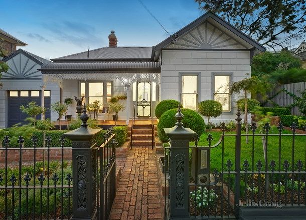 39 Mccarron Parade, Essendon VIC 3040