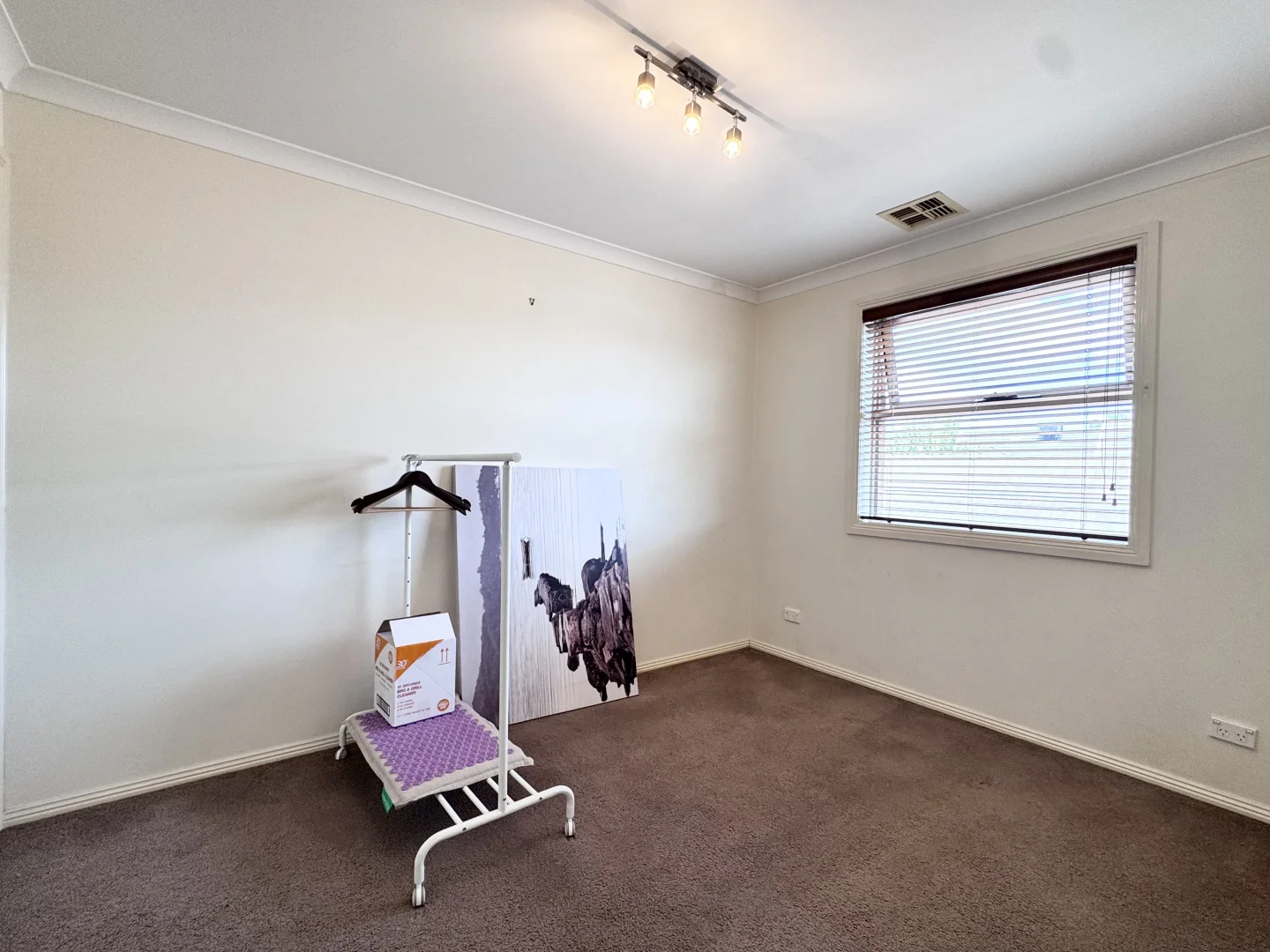 Additional image 5 of 1000 North Road, Bentleigh East VIC 3165