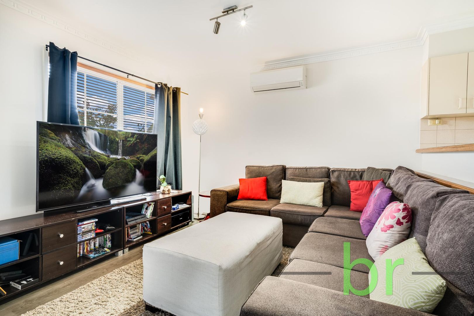 2/50 Cameron Crescent, Lara VIC 3212, Image 1