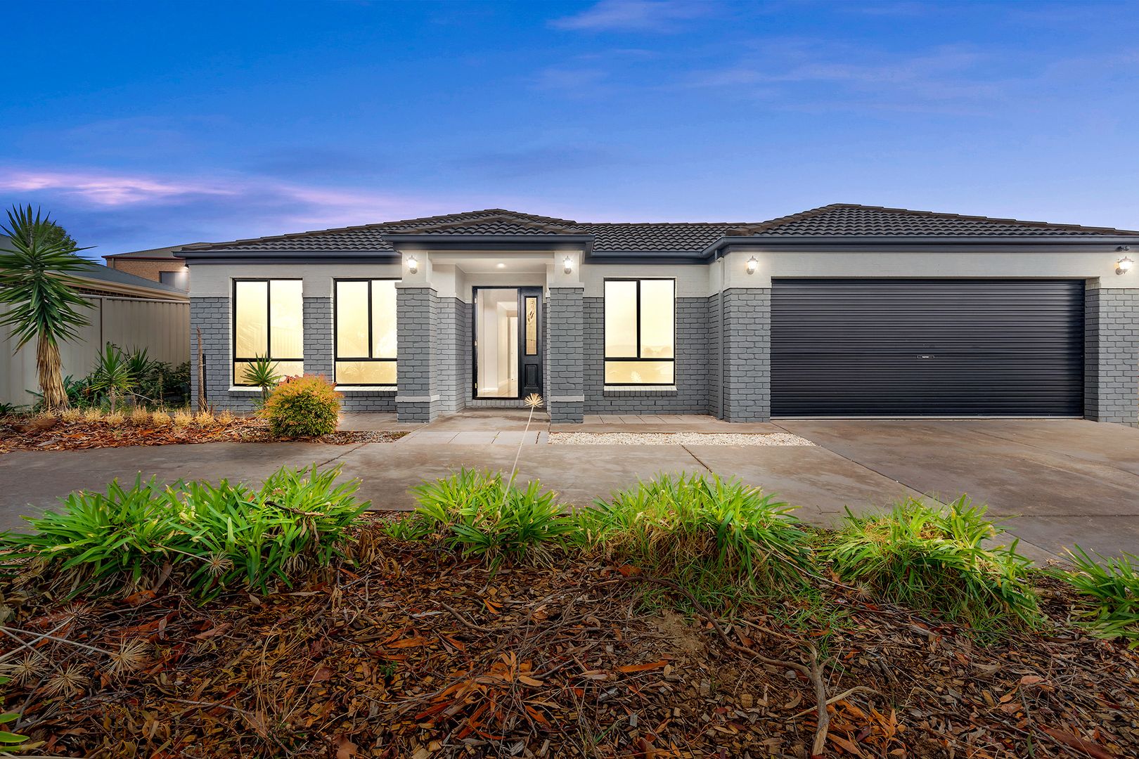 7 Ash Grove, Thurgoona NSW 2640