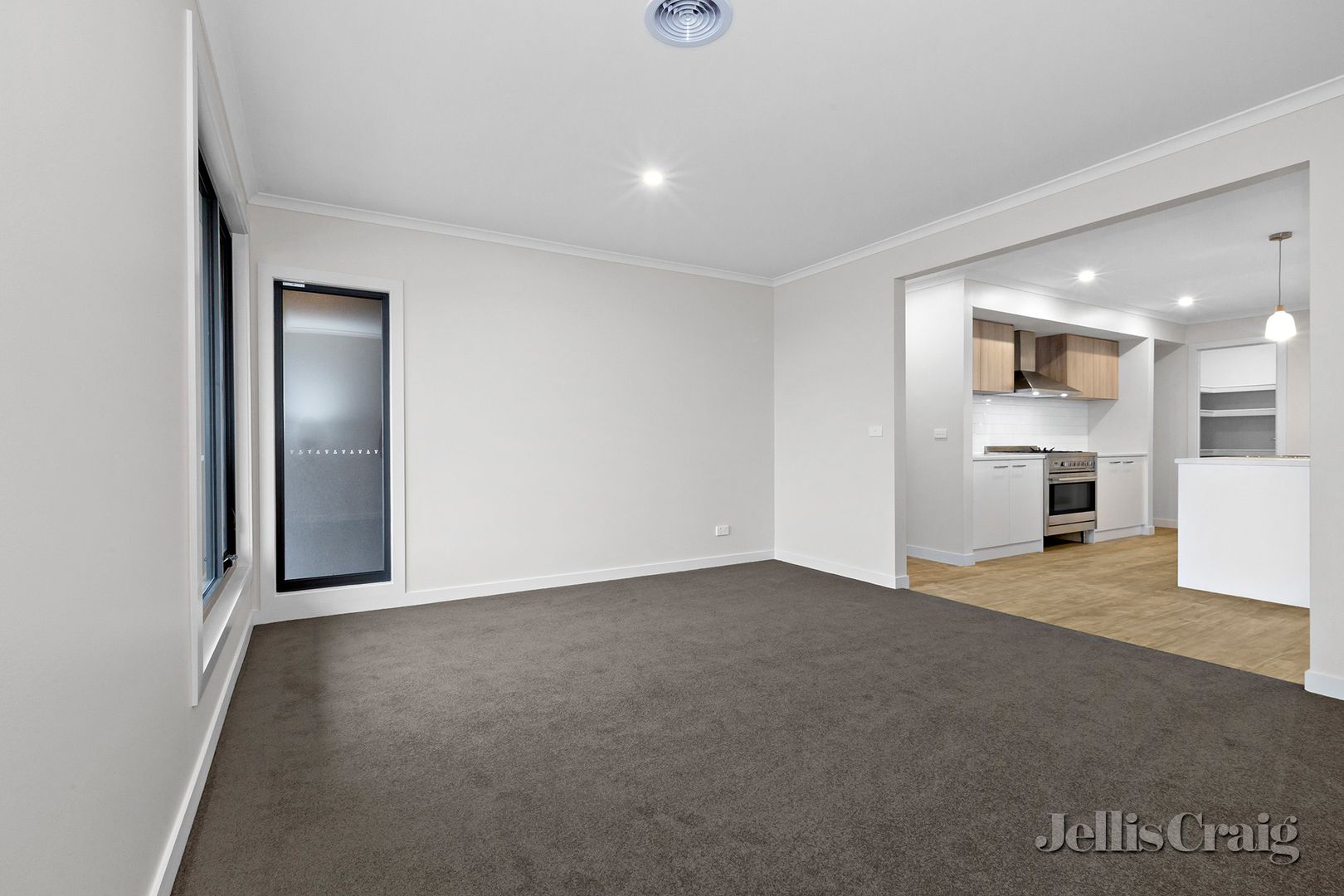 43 Martland Street, Lucas VIC 3350, Image 2