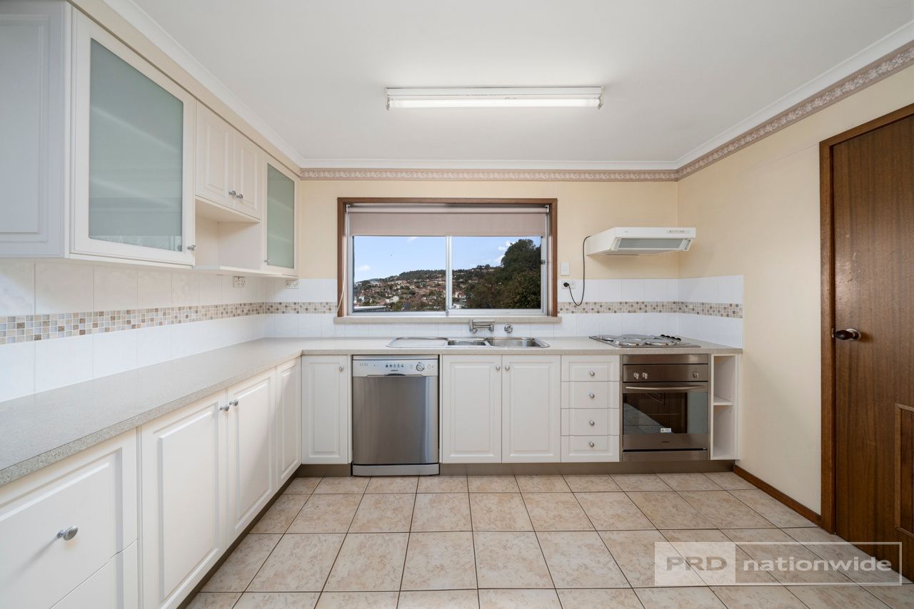 15 Kinarra Crescent, Chigwell TAS 7011, Image 2