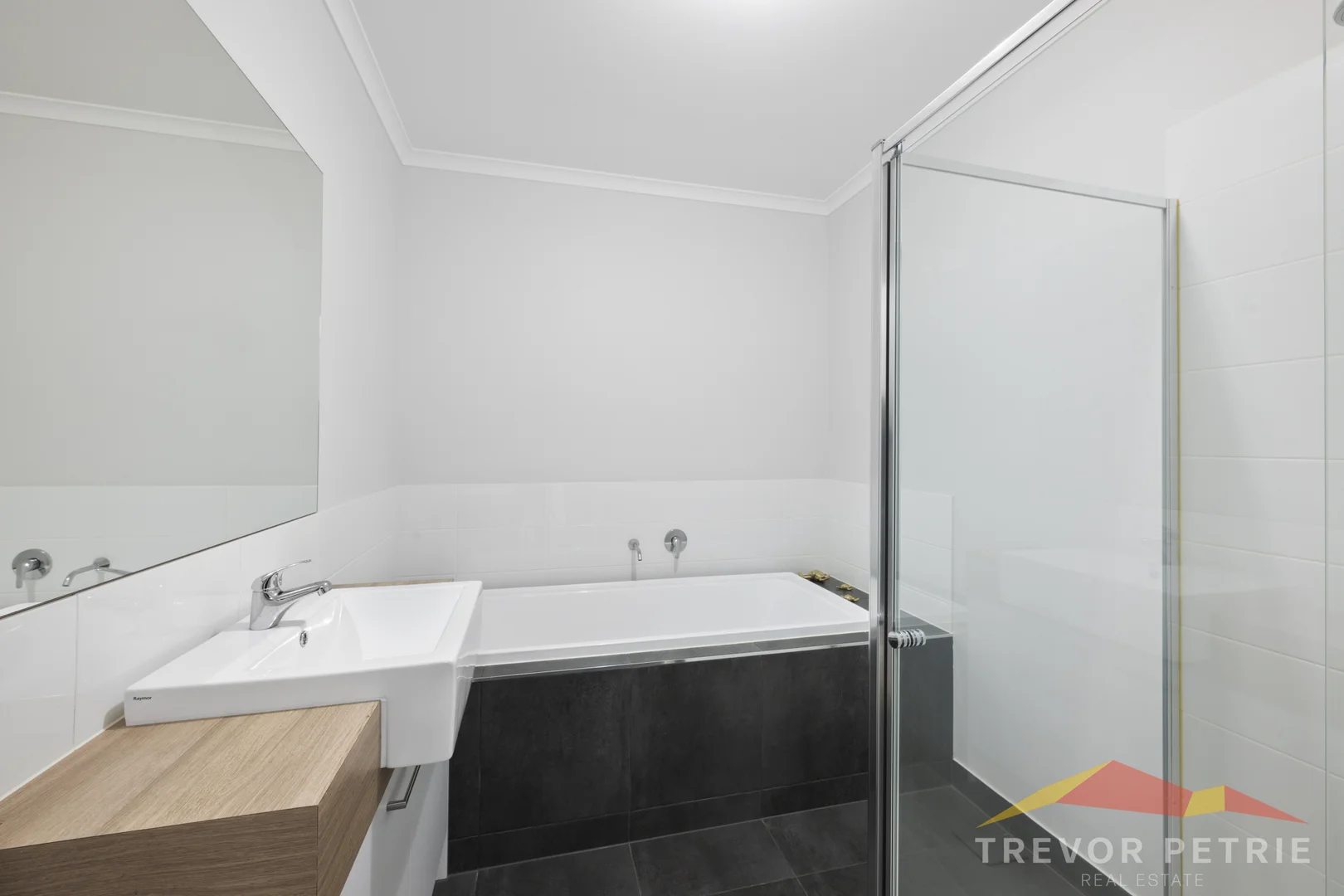 Additional image 9 of 1/12 Neway Avenue, Delacombe VIC 3356
