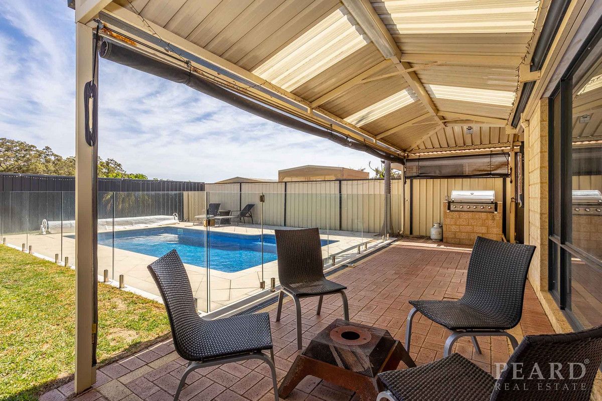 50 Wayford Circuit, Hocking WA 6065, Image 2