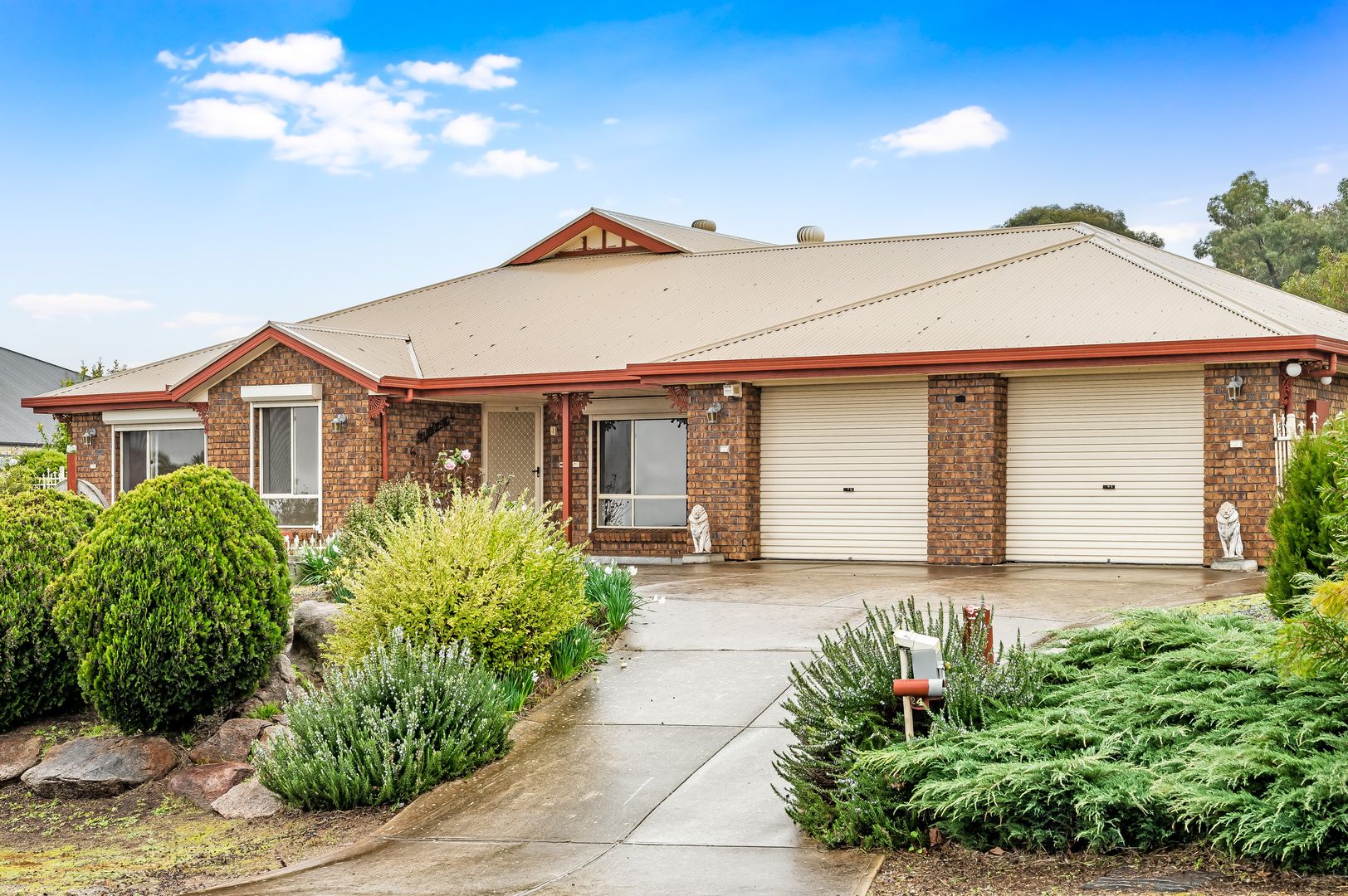 24 Beatrix Drive, Craigmore SA 5114, Image 2