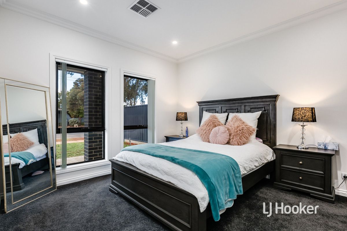 8 Rosemary Avenue, Parafield Gardens SA 5107, Image 1