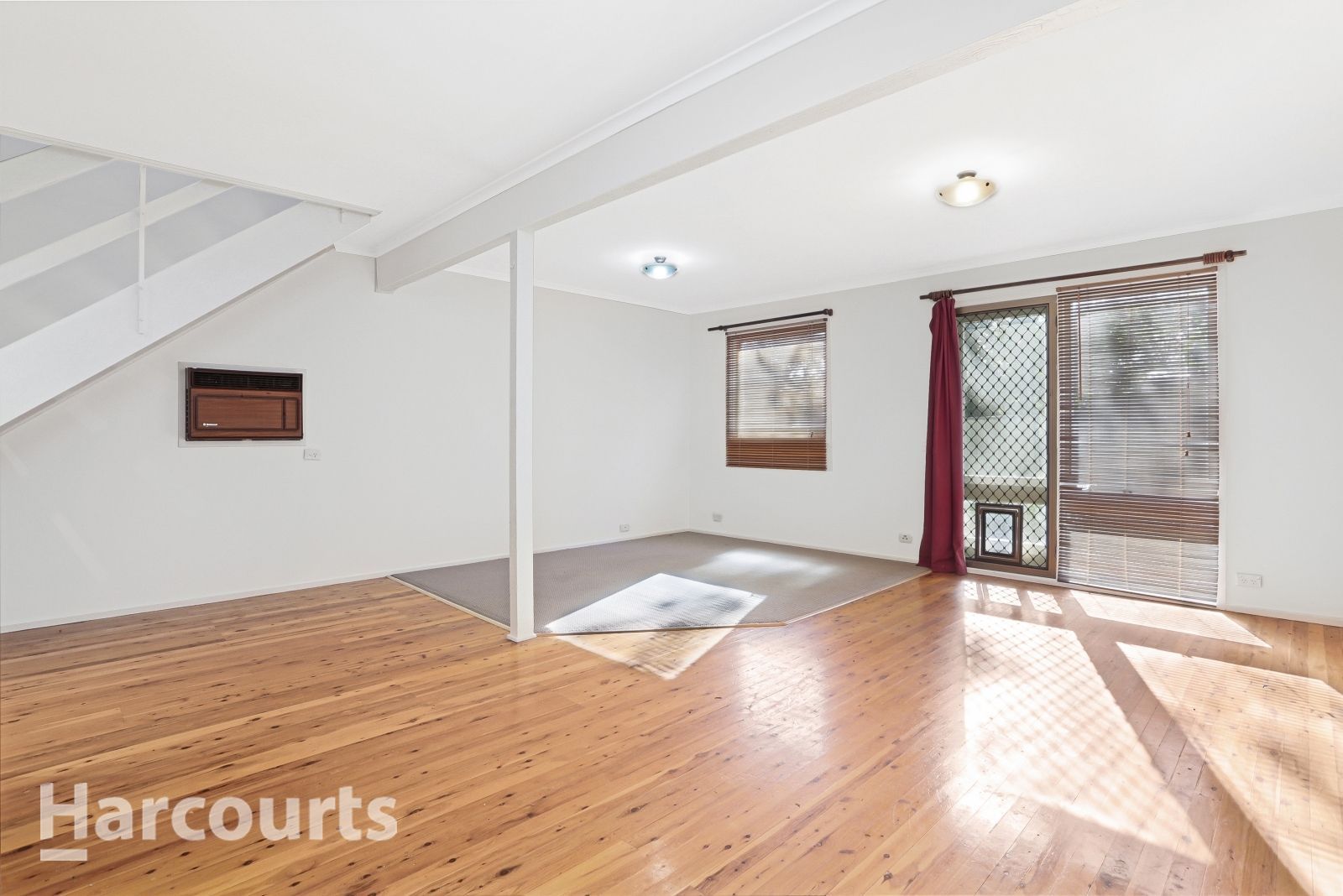 58 The Parkway, Bradbury NSW 2560, Image 2