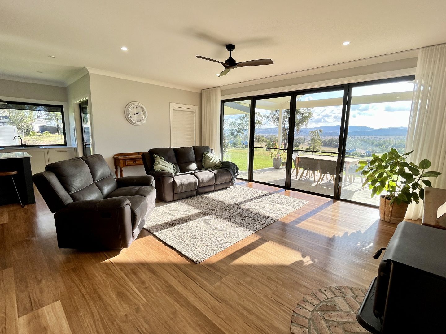 4 Greentrees Drive, Quirindi NSW 2343 House For Rent 700 Domain