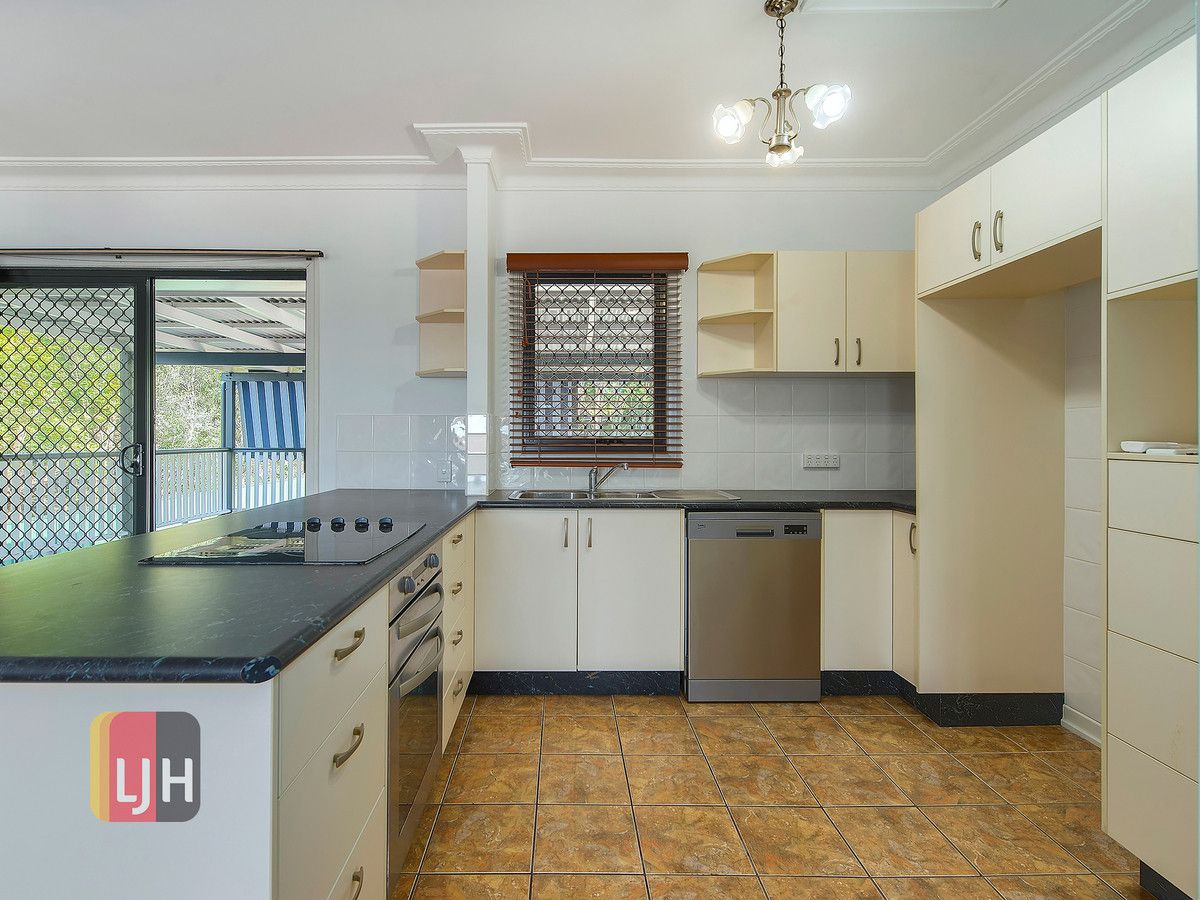 26 Yiada Street, Kedron QLD 4031, Image 2