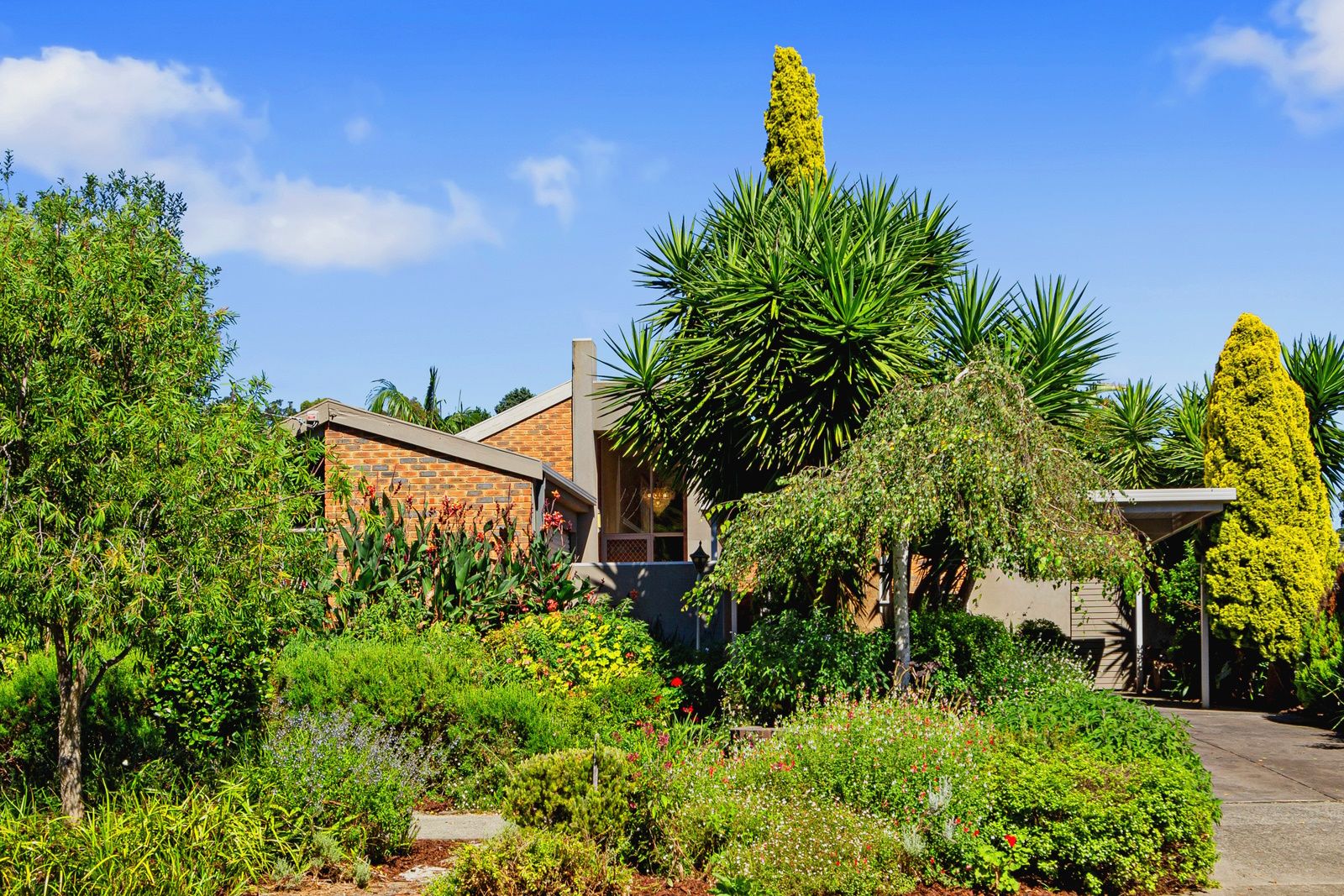 4 bedrooms House in 21 Beresford Drive BORONIA VIC, 3155