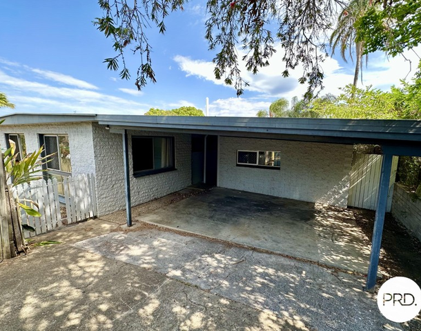 14 Marina Avenue, Boyne Island QLD 4680