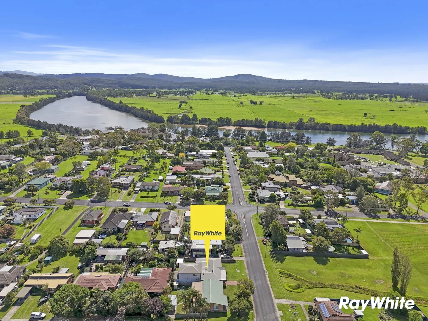 19 Thomas Street, Moruya NSW 2537
