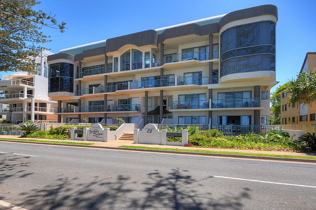 2 bedrooms Apartment / Unit / Flat in 2/28 Marine Parade MIAMI QLD, 4220