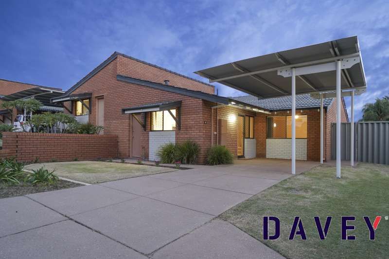 2 bedrooms Villa in 6/36 Harford Way GIRRAWHEEN WA, 6064