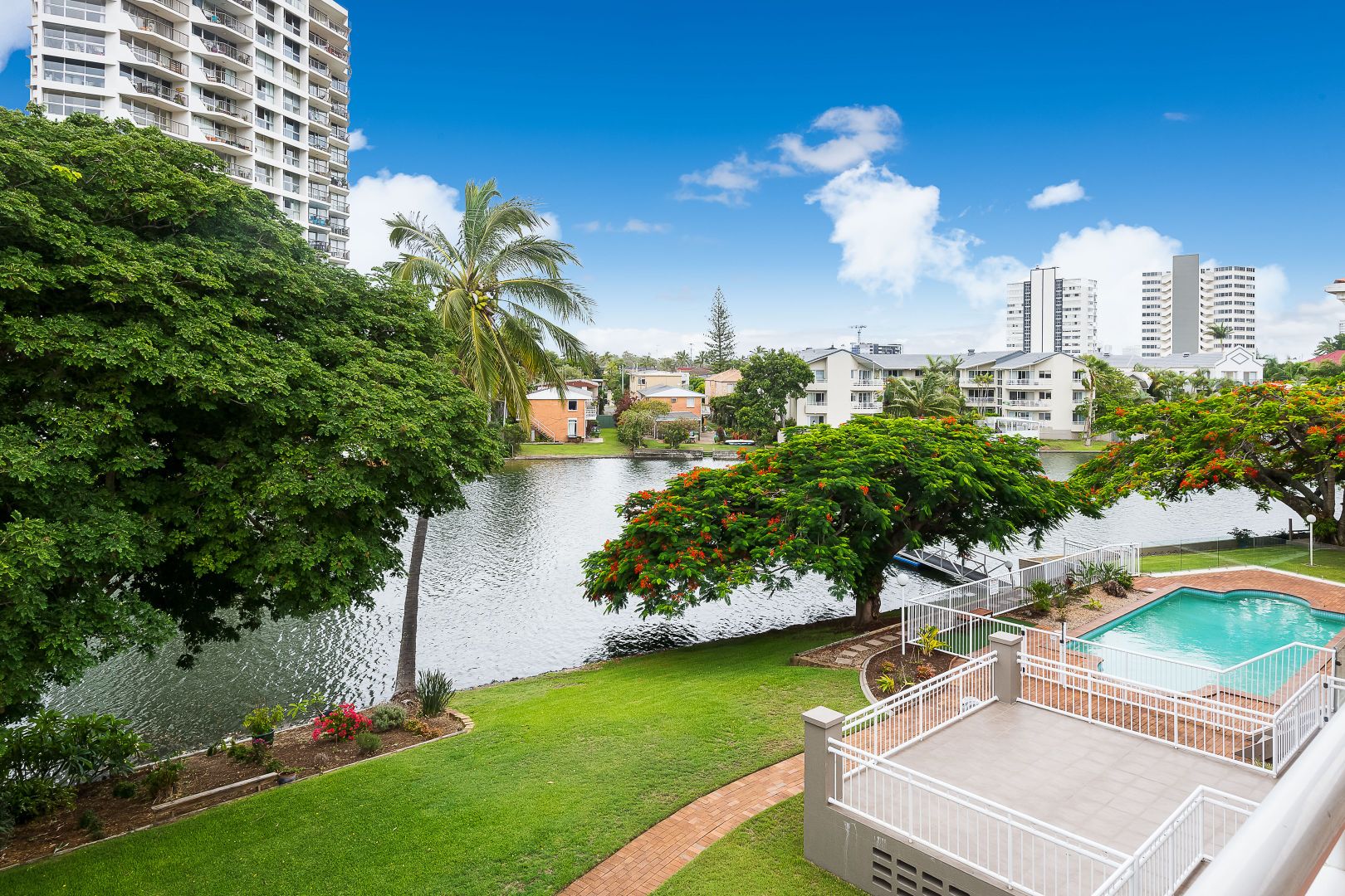 13/15-17 Paradise Island, Surfers Paradise QLD 4217, Image 2