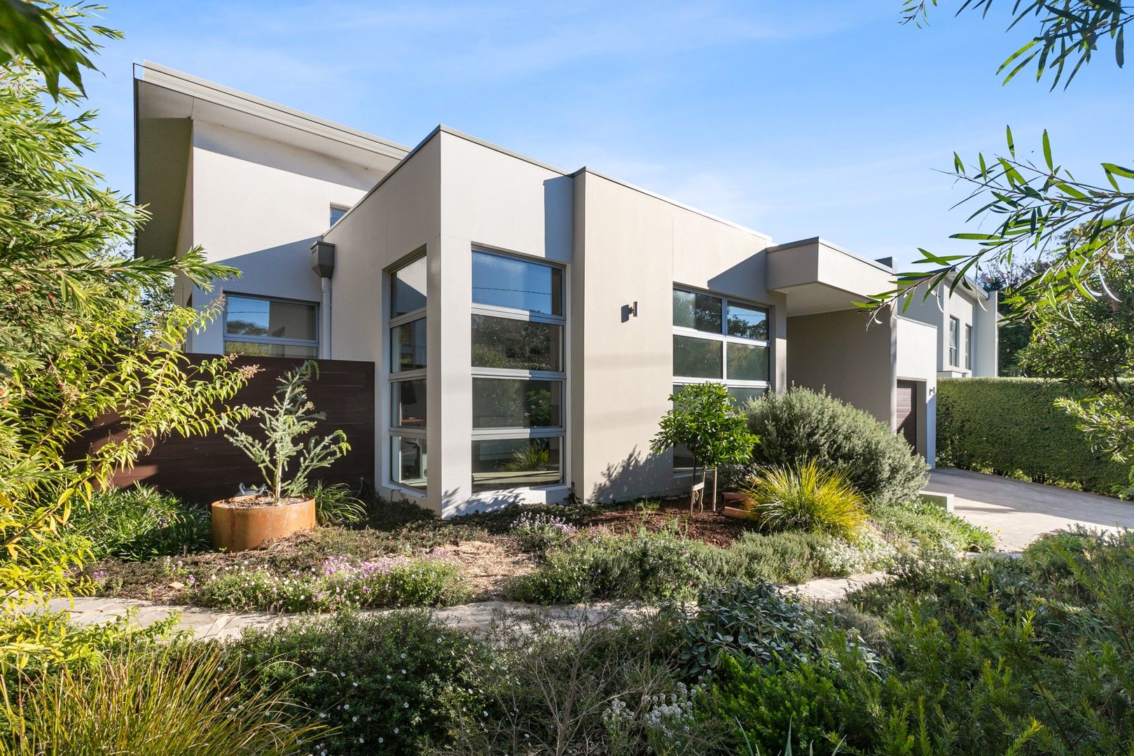 6 Gilmore Crescent, Garran ACT 2605 House For Rent Domain