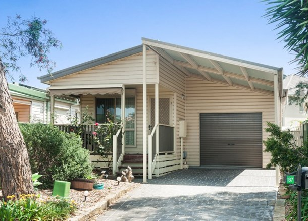 137 Lakeline Drive, Kanahooka NSW 2530