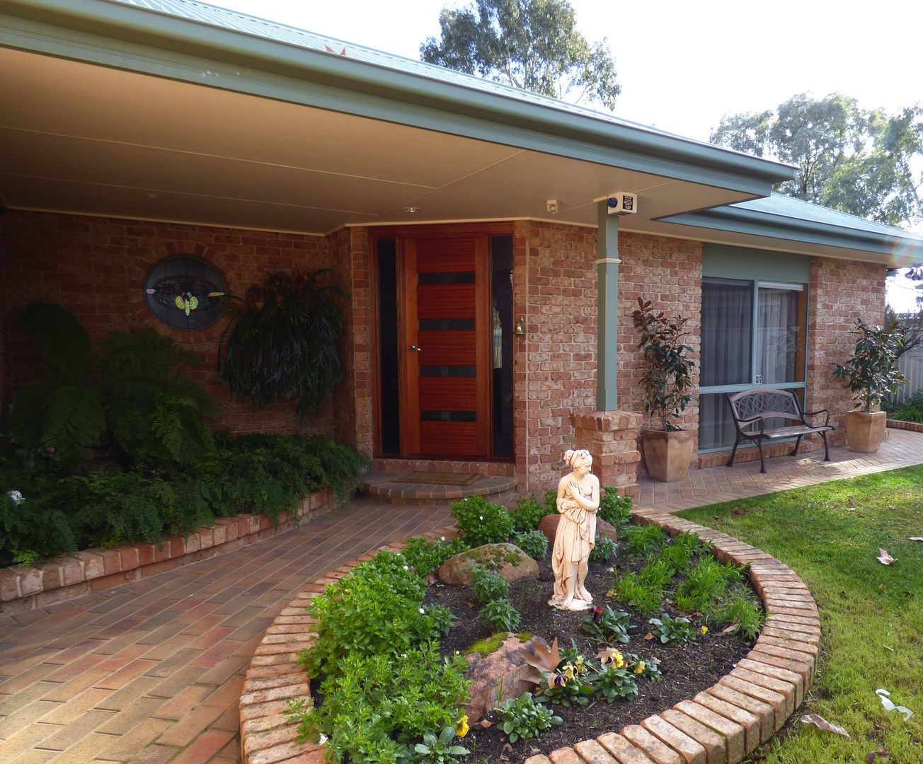 18 Grubissa Ct, Benalla VIC 3672, Image 1