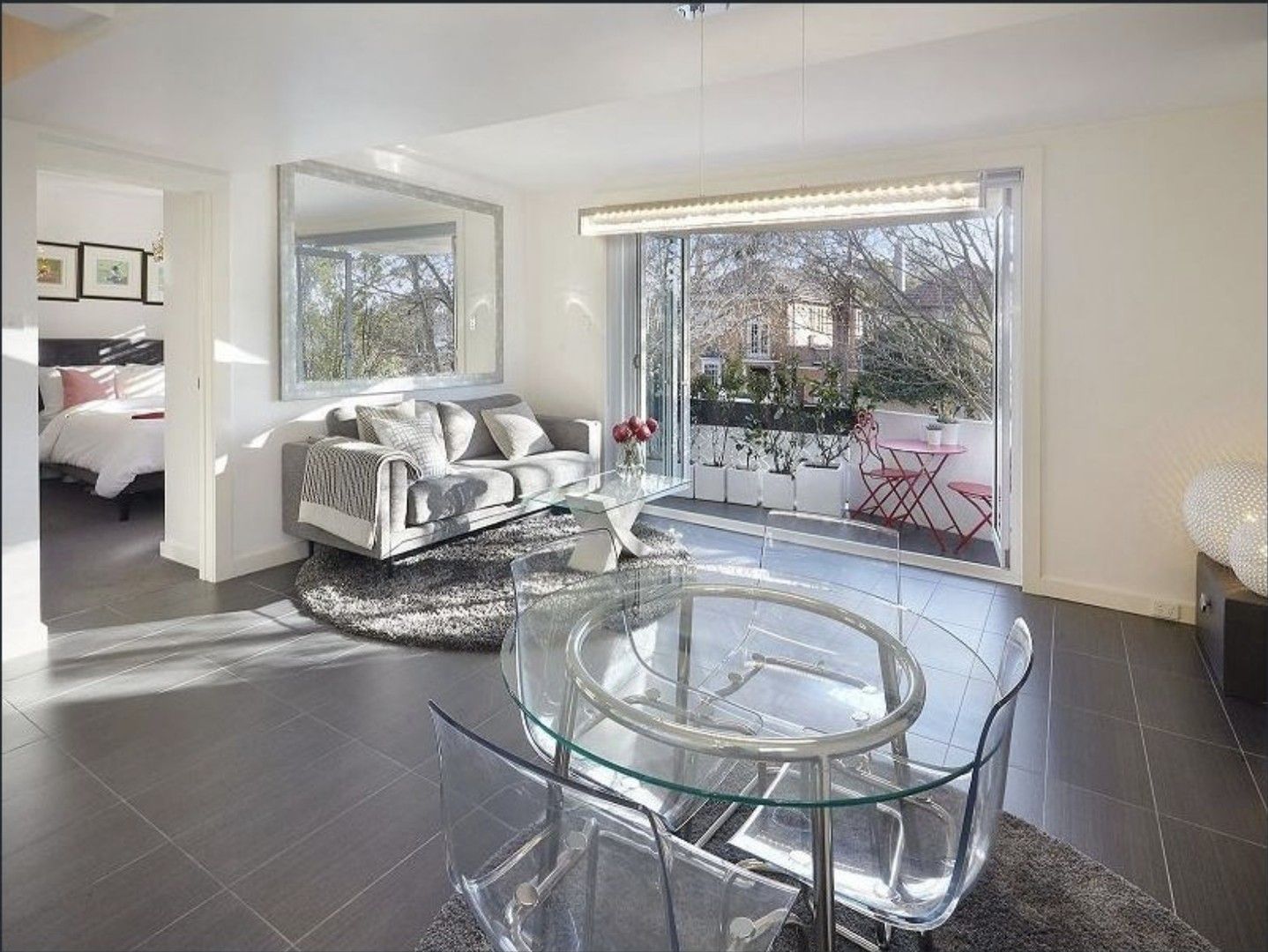 1 bedrooms Apartment / Unit / Flat in 1/36 Grange Road TOORAK VIC, 3142