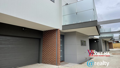 Picture of 2/10 Whitworth Avenue, SPRINGVALE VIC 3171