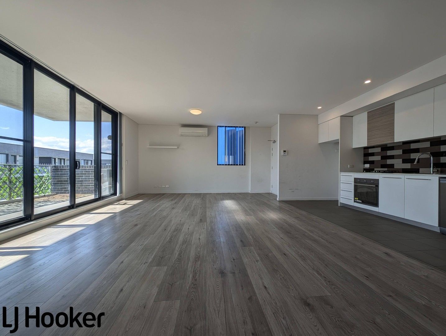 2 bedrooms Apartment / Unit / Flat in 603/70 Charlotte Street CAMPSIE NSW, 2194