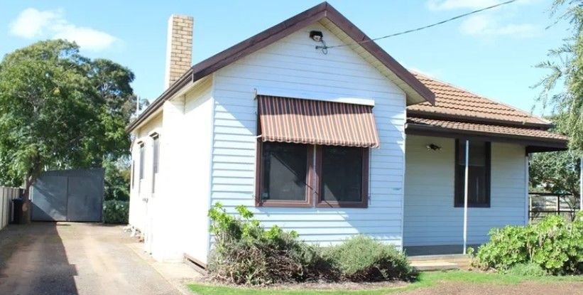 3 bedrooms House in 22-24 Goynes Road EPSOM VIC, 3551