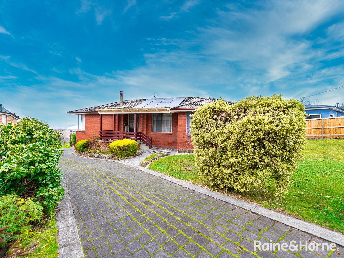 9 Sunny Avenue, Blackmans Bay TAS 7052, Image 0