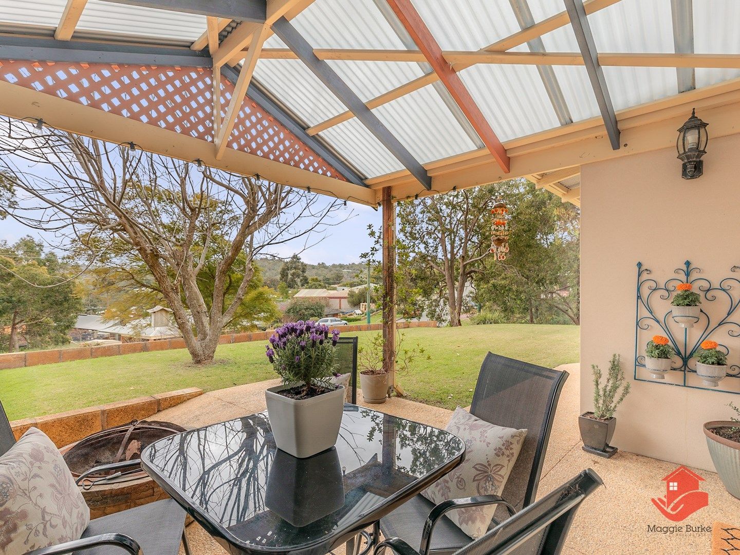 35 Amethyst Crescent, Mount Richon WA 6112, Image 0