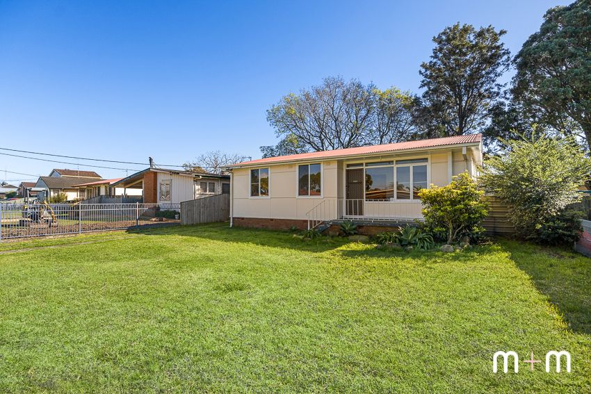 4 Lindwall Street, Warilla NSW 2528, Image 0