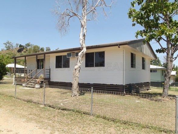 25 Scartwater Street, Collinsville QLD 4804, Image 1
