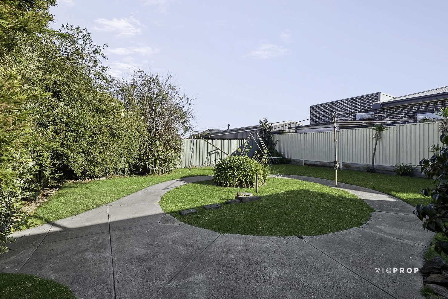 Image 12