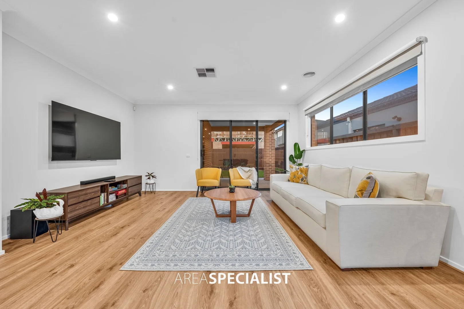 Additional image 8 of 40 Rockbank Road, Clyde North VIC 3978