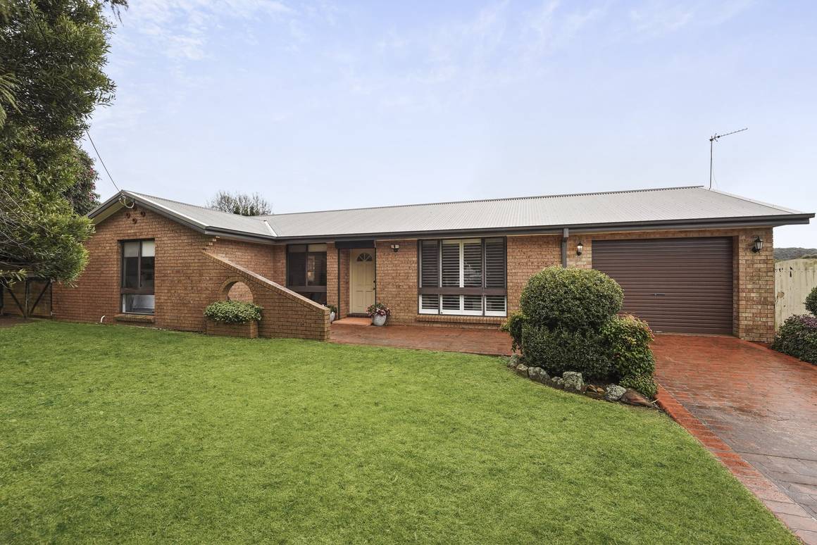 Picture of 76 North Street, ROBERTSON NSW 2577