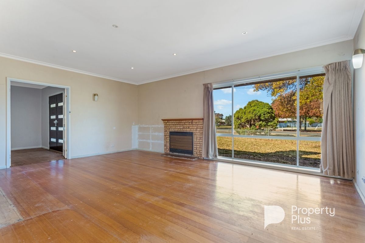 8 Tresise Street, Serpentine VIC 3517, Image 1