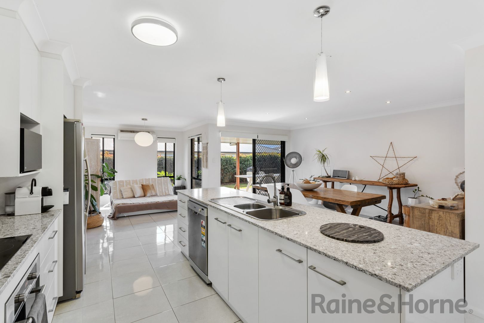 28 Pugh Street, Middle Ridge QLD 4350 - House For Rent - $620 | Domain