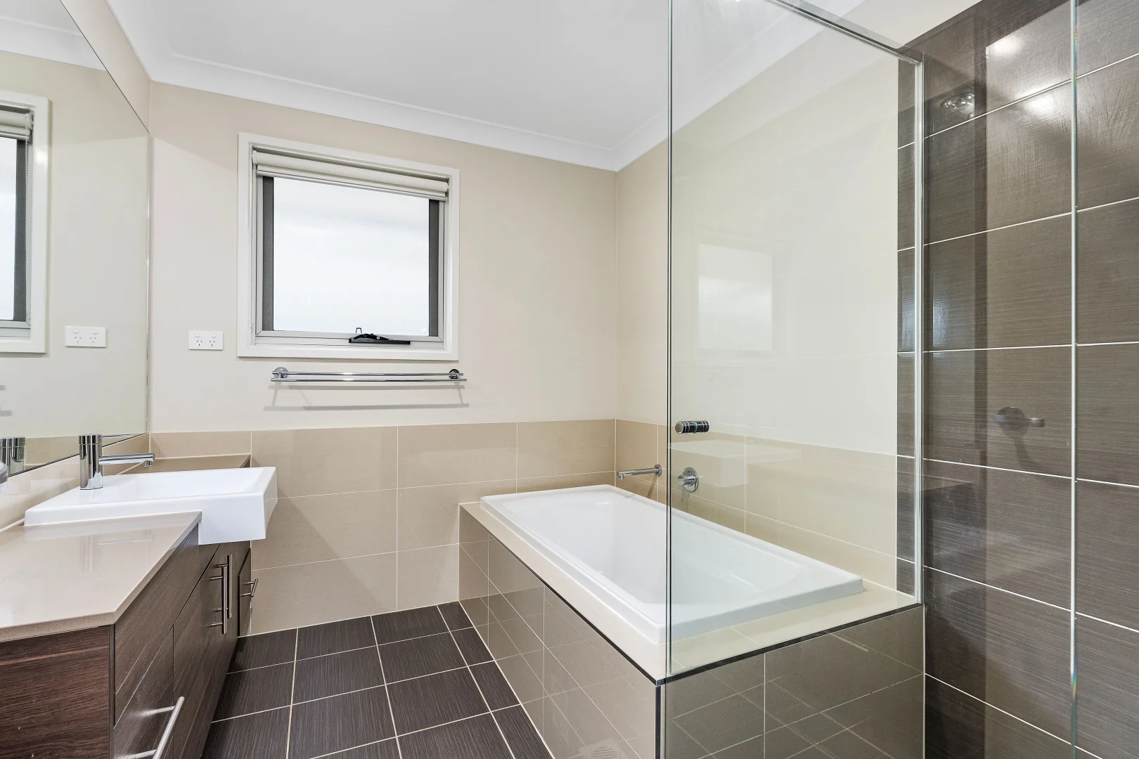 Additional image 4 of 10 Arcadian Hills Crescent, Cobbitty NSW 2570