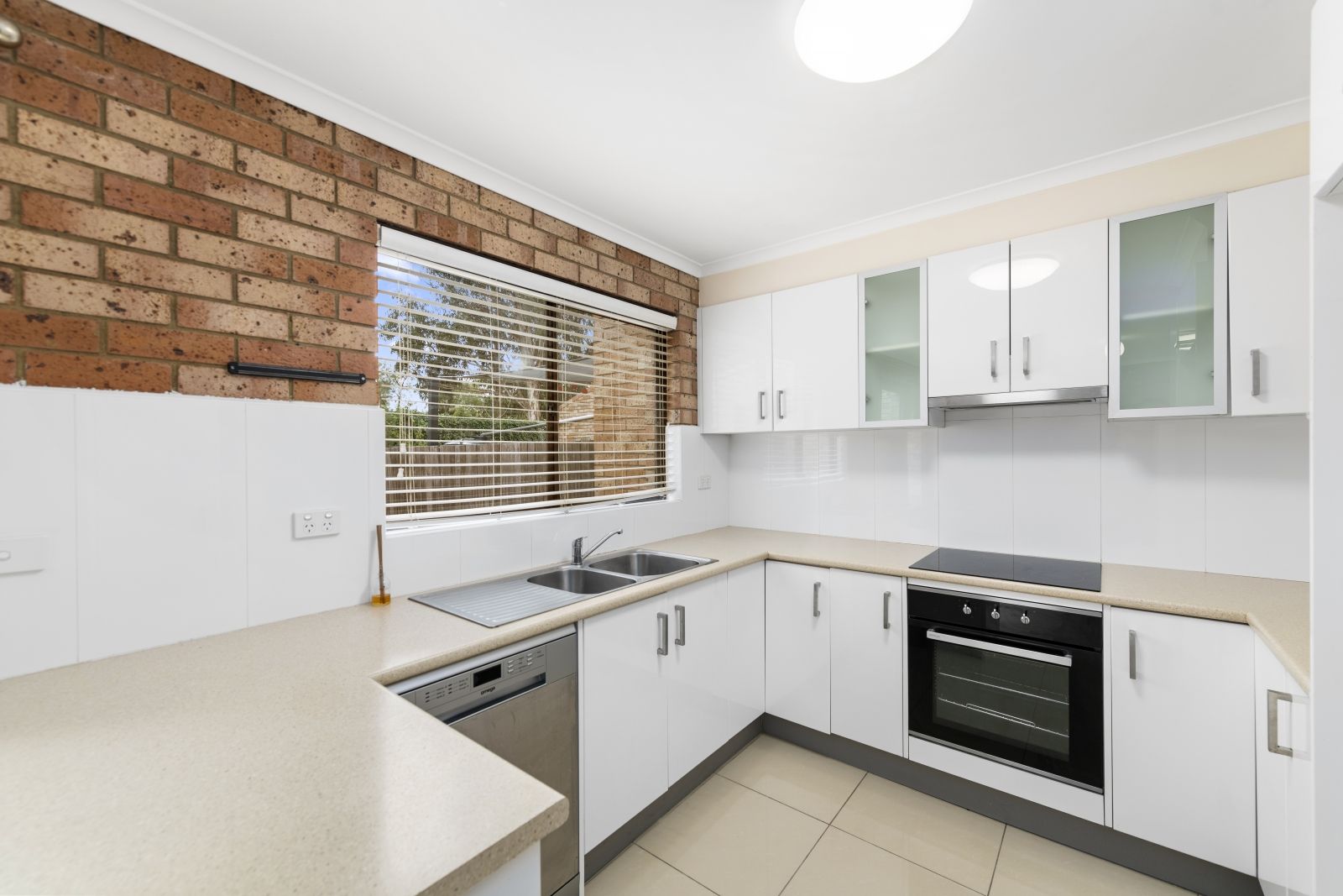 11/19 Barlow Street, Scullin ACT 2614, Image 1