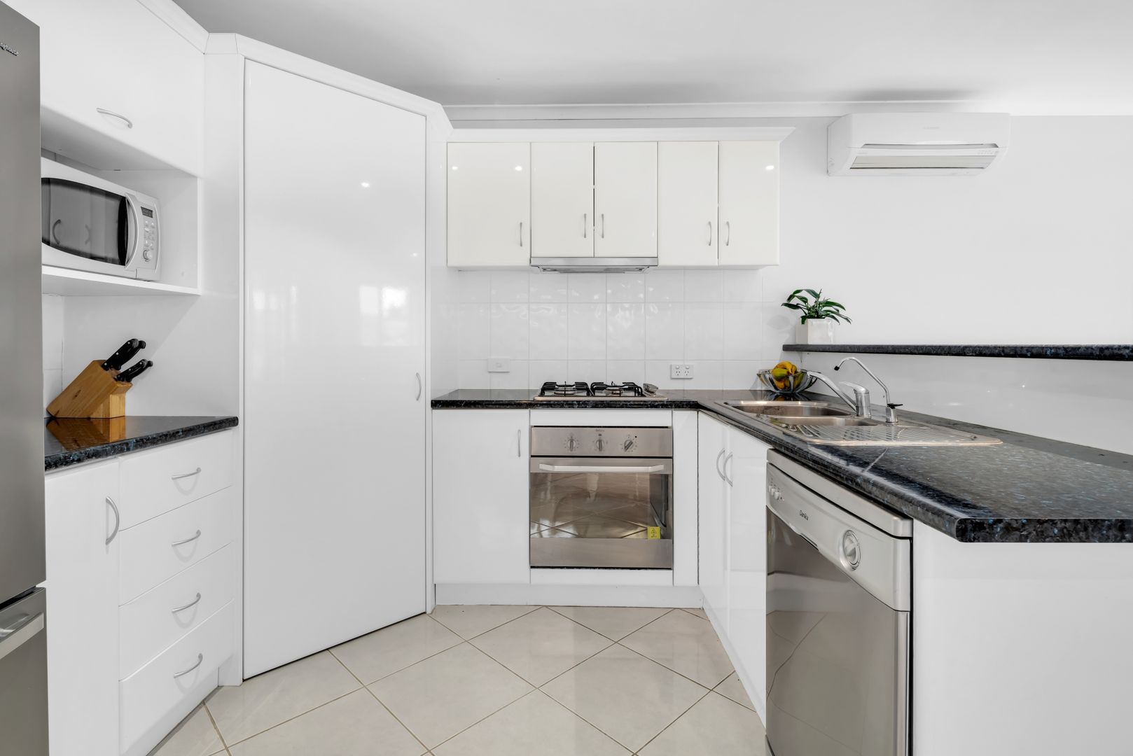 5A Tandy Street, Aberfoyle Park SA 5159, Image 2