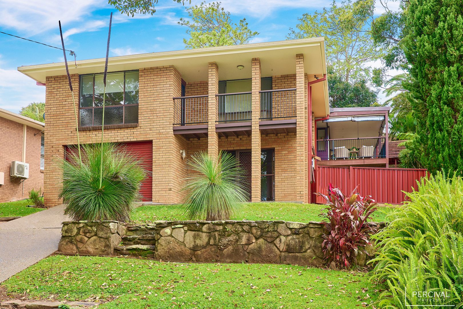 11 Parklands Avenue, Port Macquarie Property History & Address