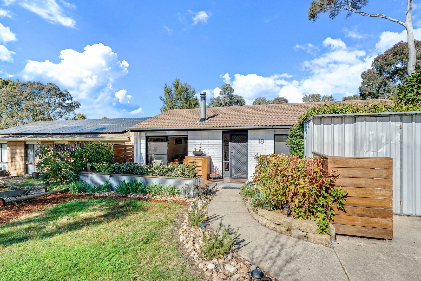 18 Rubicon Street, Kaleen ACT 2617, Image 2