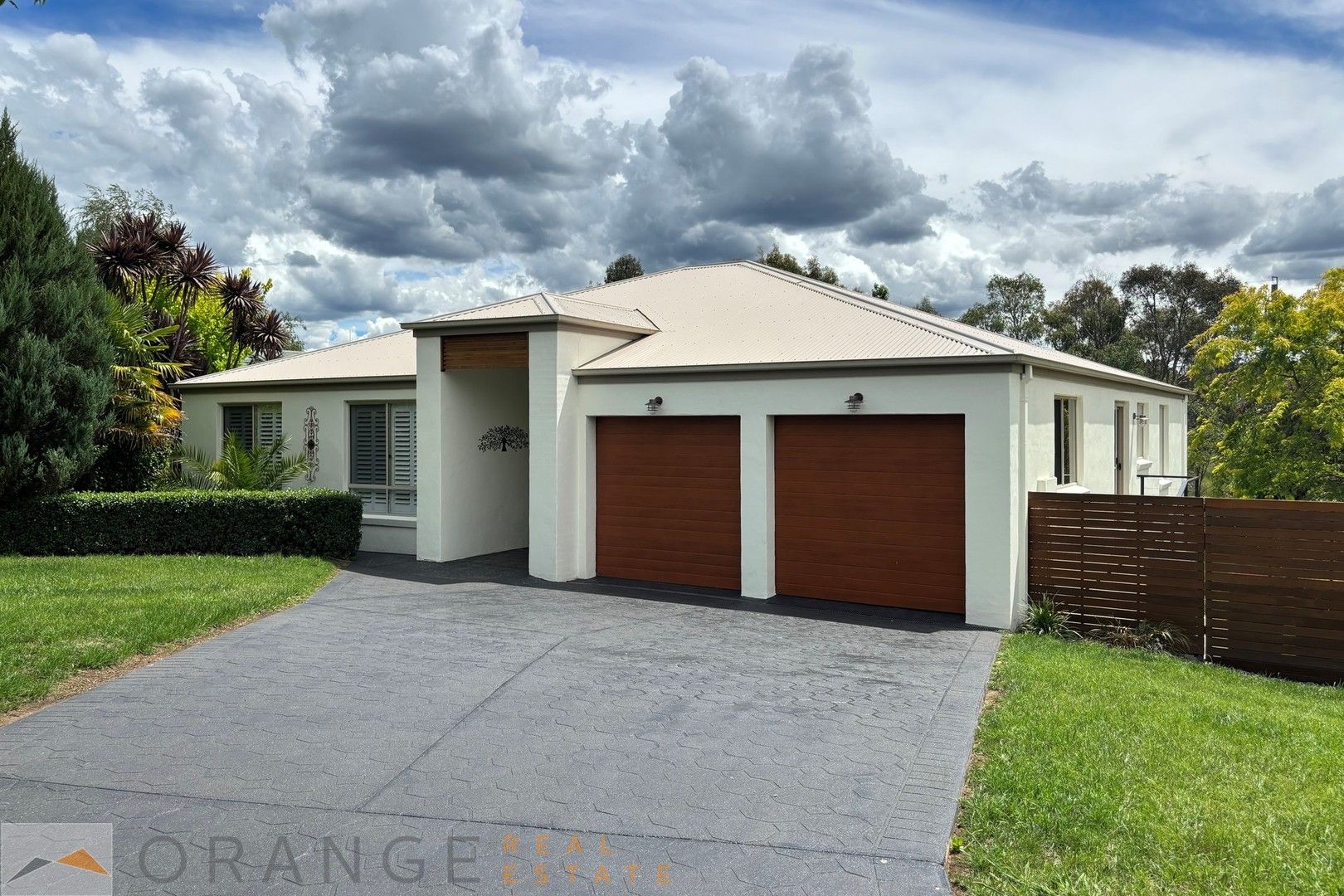 4 bedrooms House in 38 Goldfinch Way ORANGE NSW, 2800