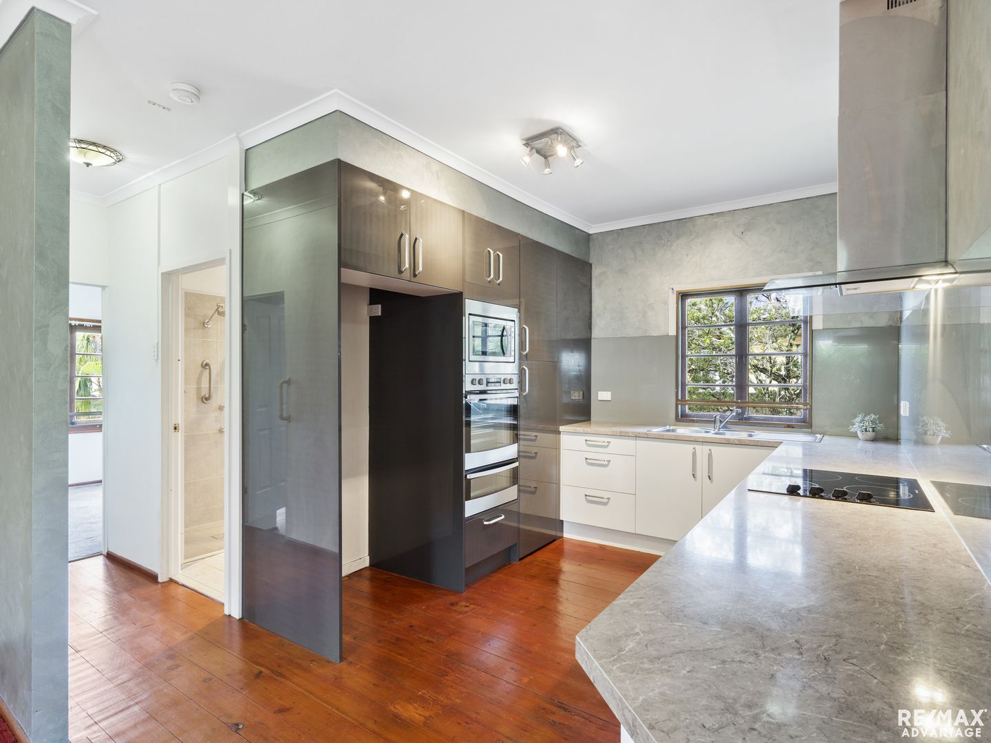 49 Kamarin Street, Manly West QLD 4179, Image 2