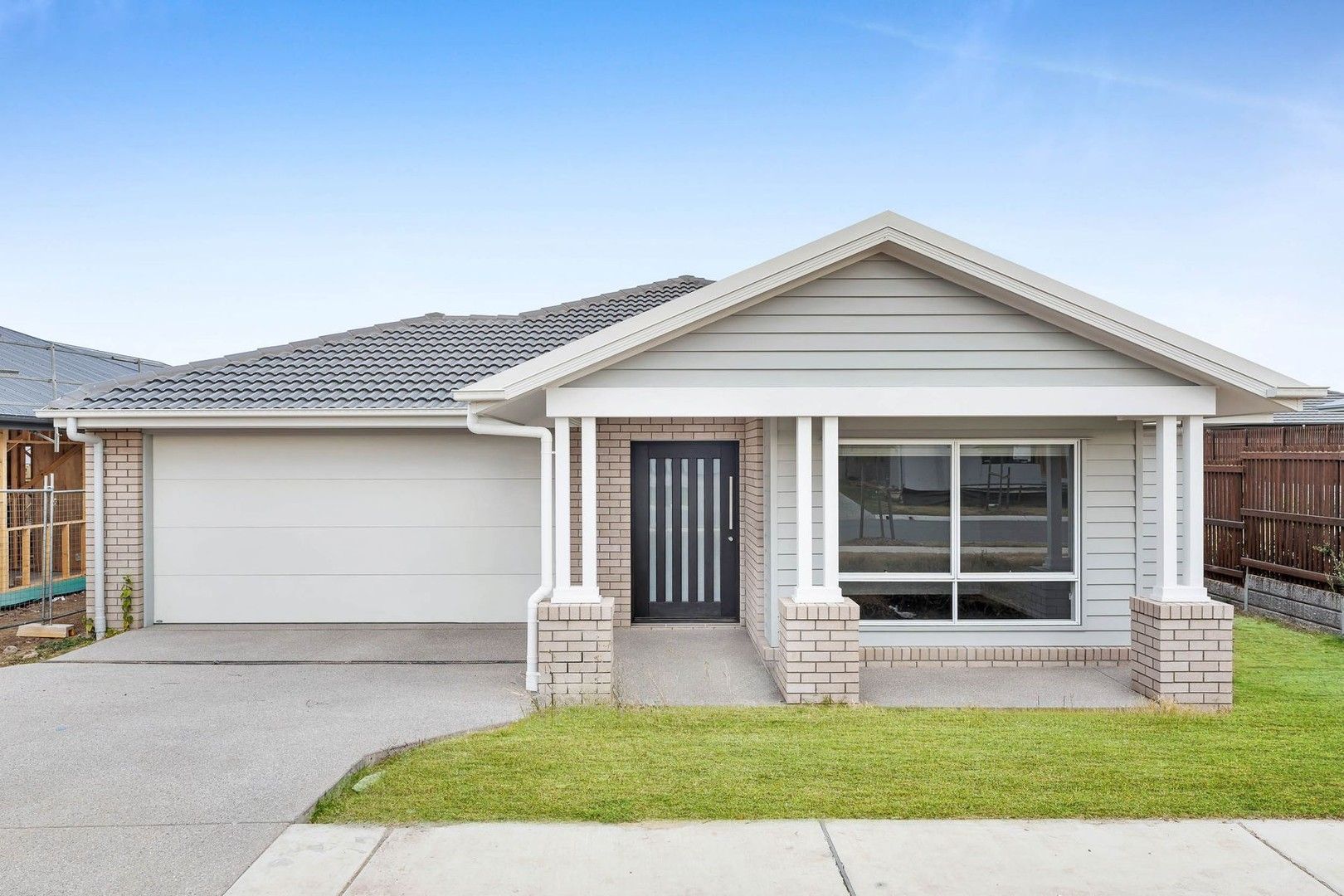 4 bedrooms House in 55 Lively Street RIPLEY QLD, 4306