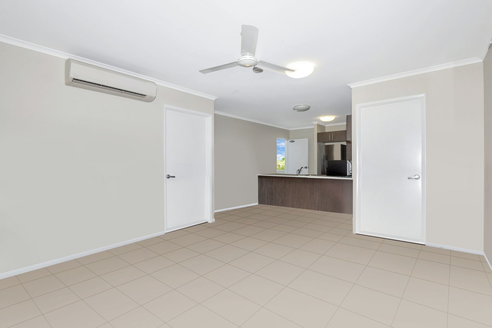7/1 Darter Street, Oonoonba QLD 4811, Image 2