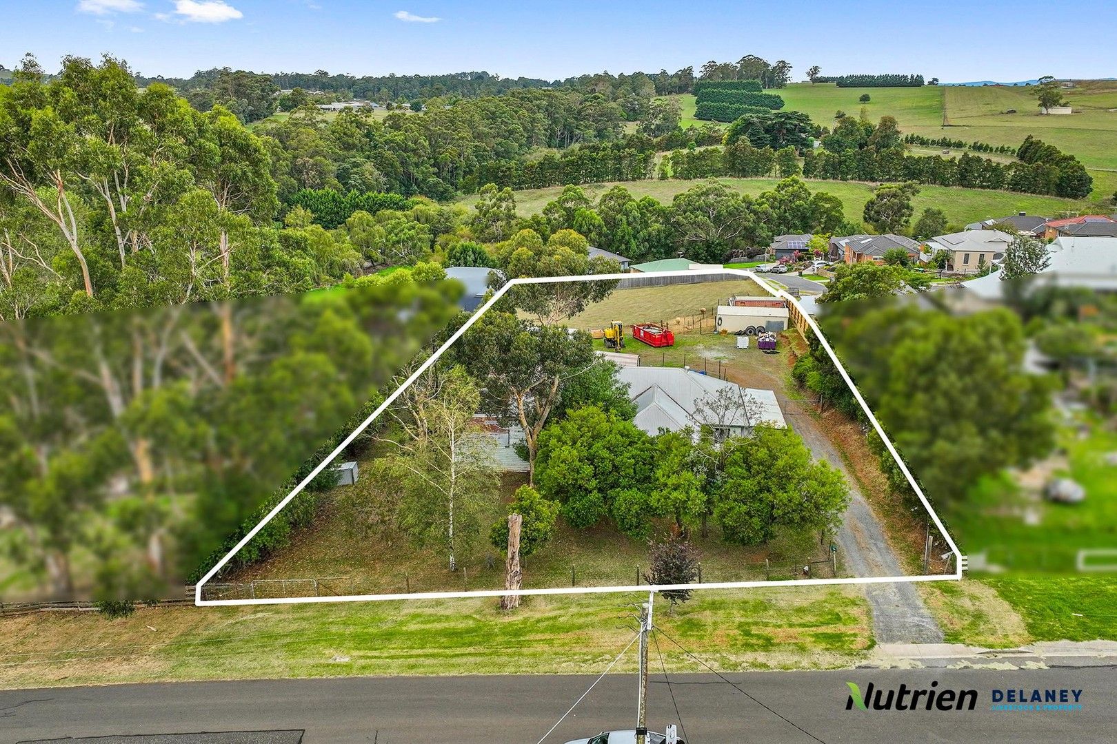 4 bedrooms House in 14 Oddy Street DROUIN VIC, 3818