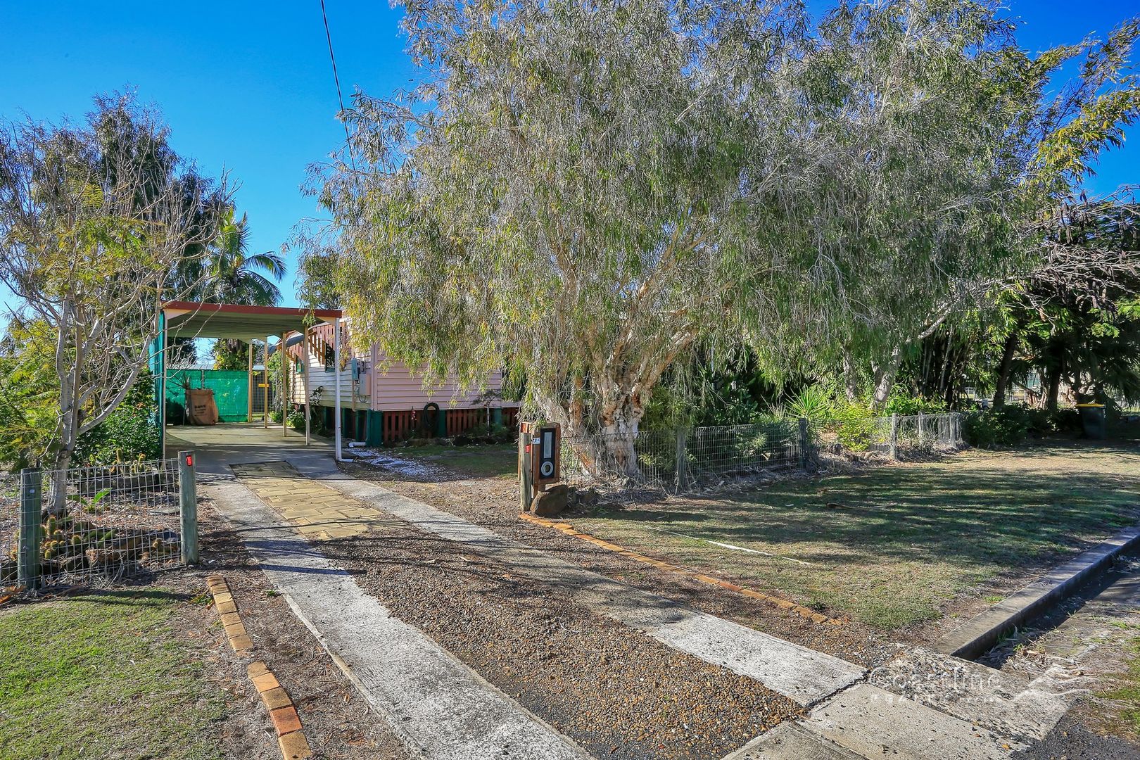 6 Hicks Street, Burnett Heads QLD 4670, Image 2