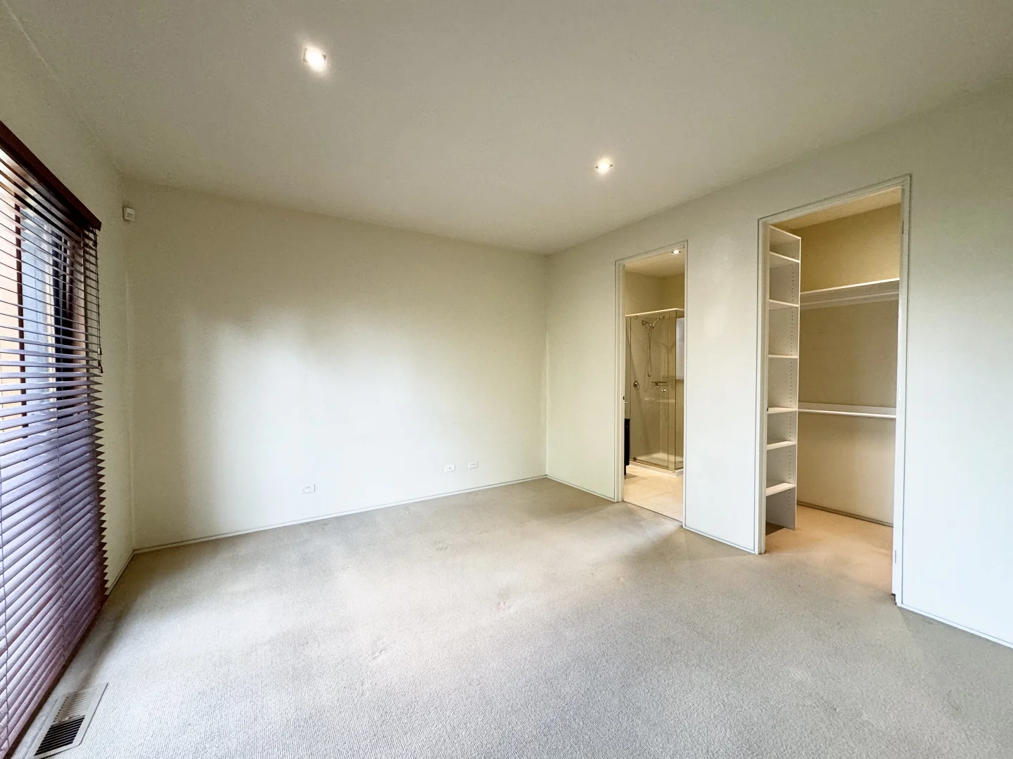 Additional image 7 of 1/34 Pinewood Drive, Mount Waverley VIC 3149